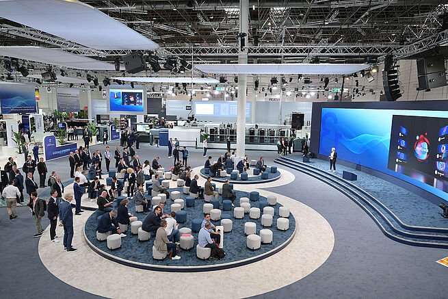 Photo 1: Koenig & Bauer stand 2024